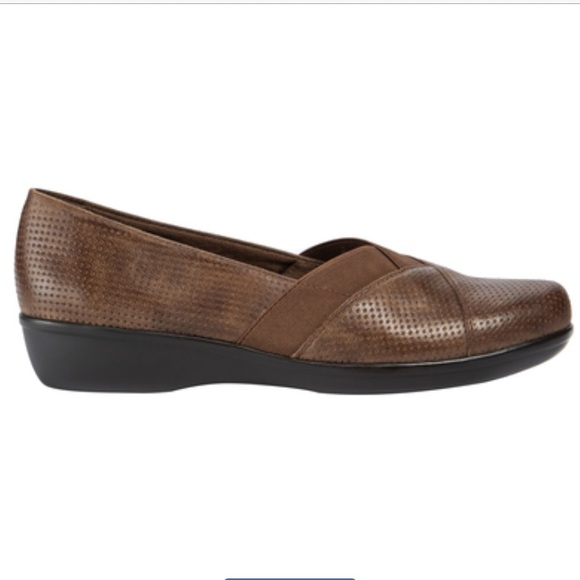 🆕 Wearever Women’s Debry Slip-On Casual Brown Suede Loafers Flats 8.5M US - Picture 2 of 13